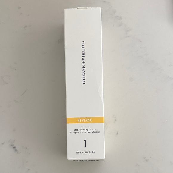 Rodan + Fields Other - Rodan + Fields Reverse Exfoliating Cleanser - Step 1 (new)